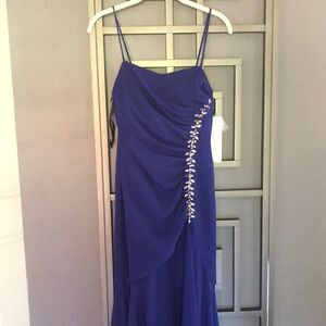 Dave & Iohnny AS IS NEW Royal blue evening gown